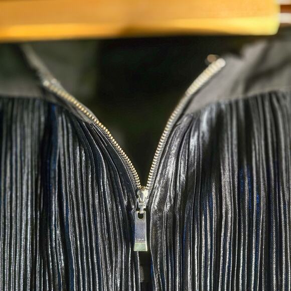 Runaway the Label black Bounce side split strapless top size M - Picture 4 of 13